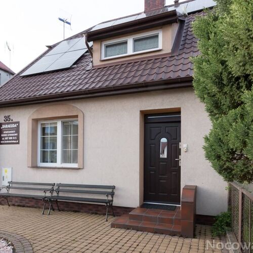 Barakuda Chałupy Domek letniskowy i Apartamenty