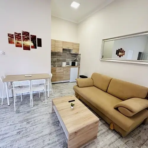 Centrum Apartman Szerencs 003 kép