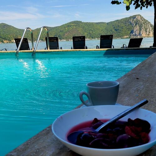 Casa BeaSarah Dubova