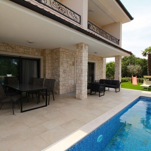 Comfortable 12 Person Villa in Malinska ★★★★★ 4
