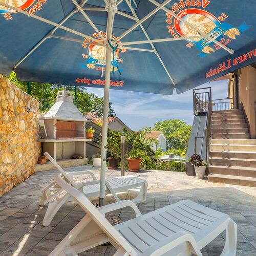 Apartmani Tena Njivice