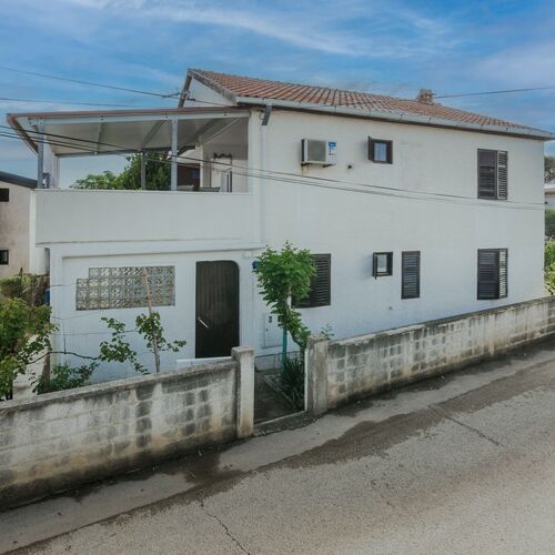 Apartments Penava Vir ★★ 2