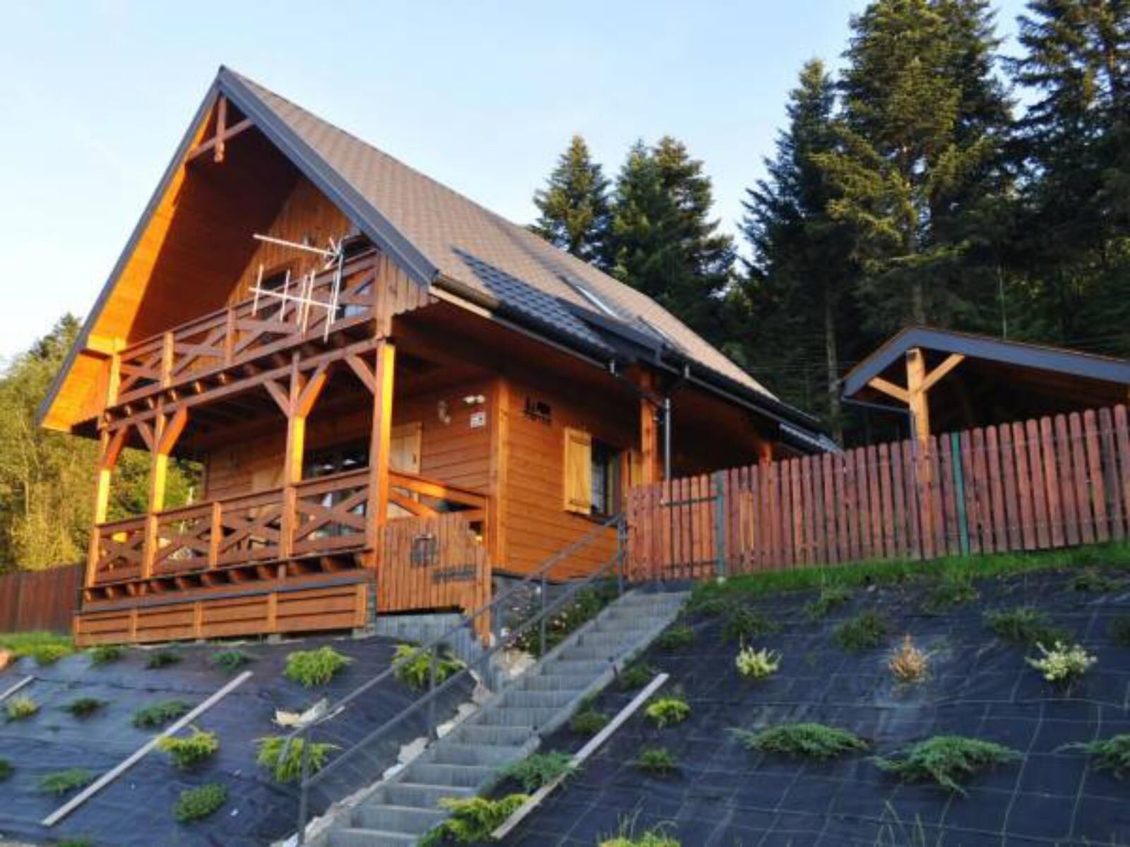 Dom Żubr Leon Polańczyk