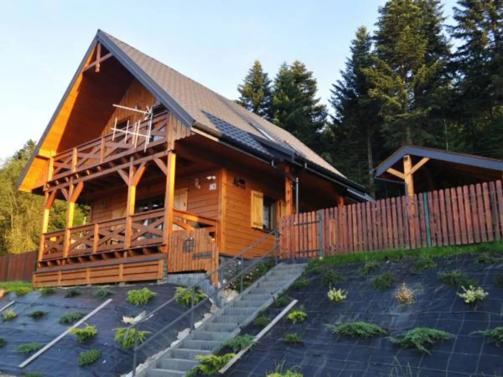 Dom Żubr Leon Polańczyk