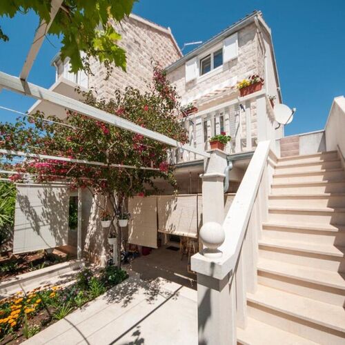 Apartment Anec Supetar