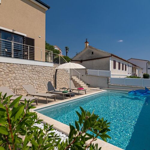 Home Marika Crikvenica ★★★★ 4