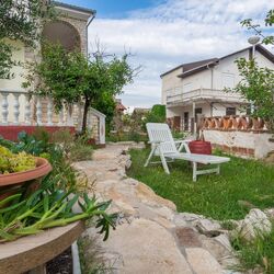 Apartment Basic Mario Vir