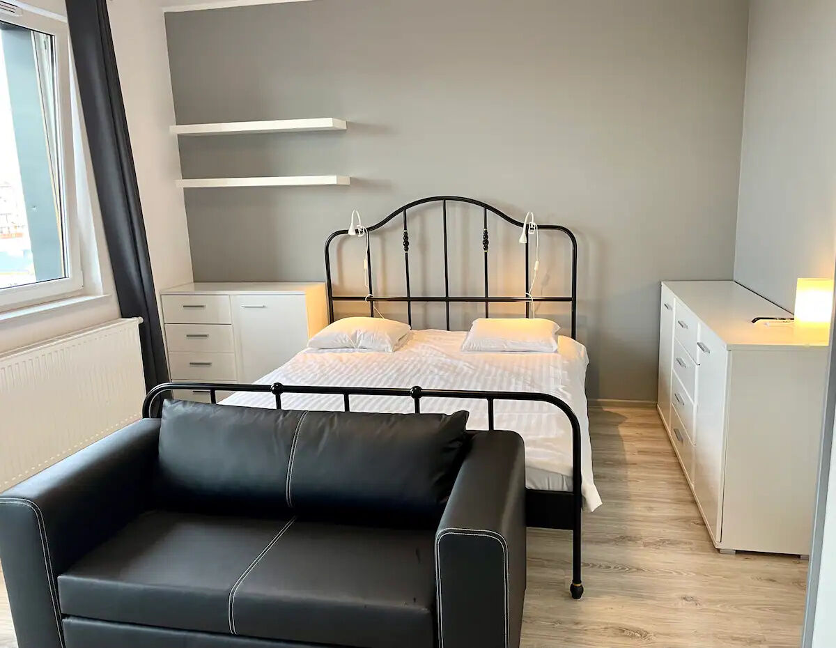 Studio Praga Wrzesińska 48 Warszawa