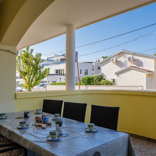 Apartments Kapovic Vir ★★★ 2