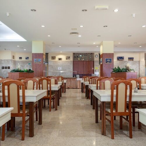 Hotel Zagreb*** Karlobag  ★★★ 3