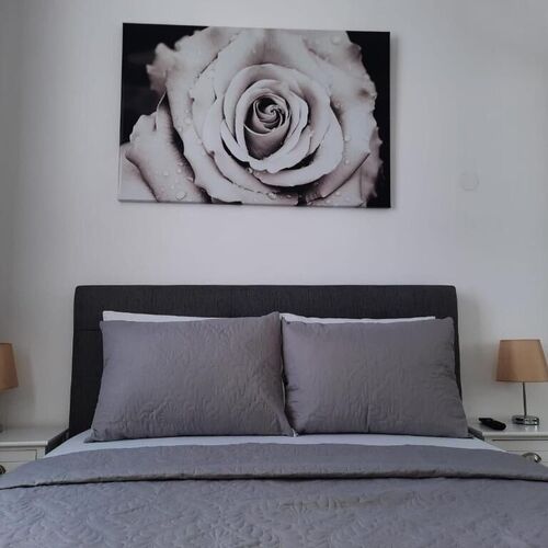 Luxury City Center Apartment – Garofita Romana București