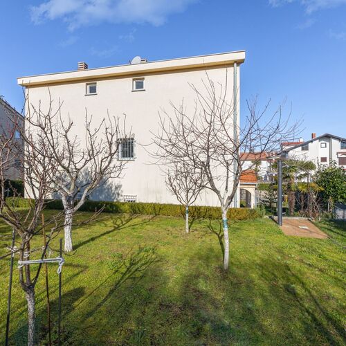 Apartmani Ocean Njivice ★★★ 4