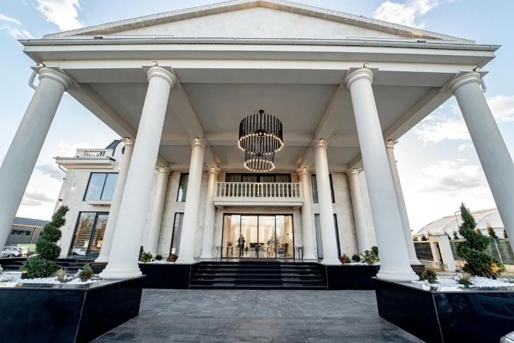 Hotel Caprice Complex Bacău