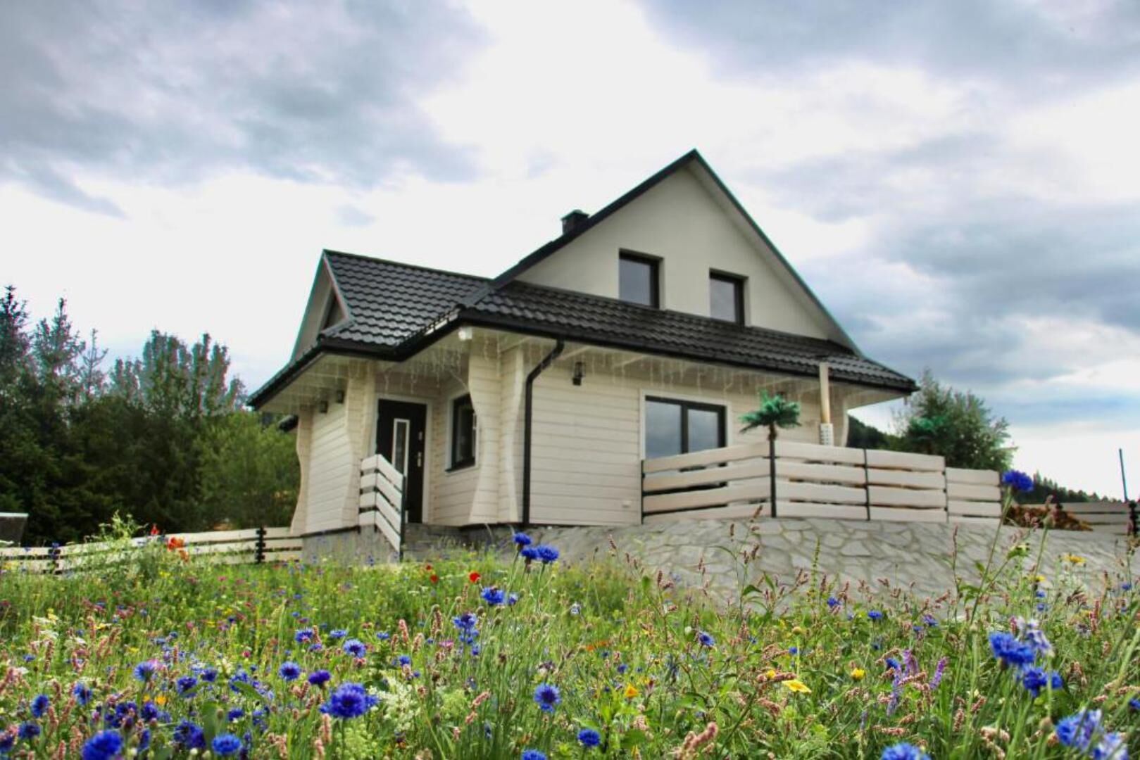  Rajska Chata w górach z Balią Sobolówka, Żywiec