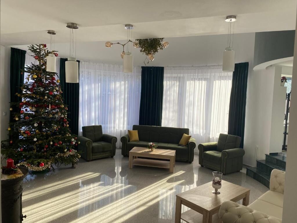 Budux Delux Vila Săcele