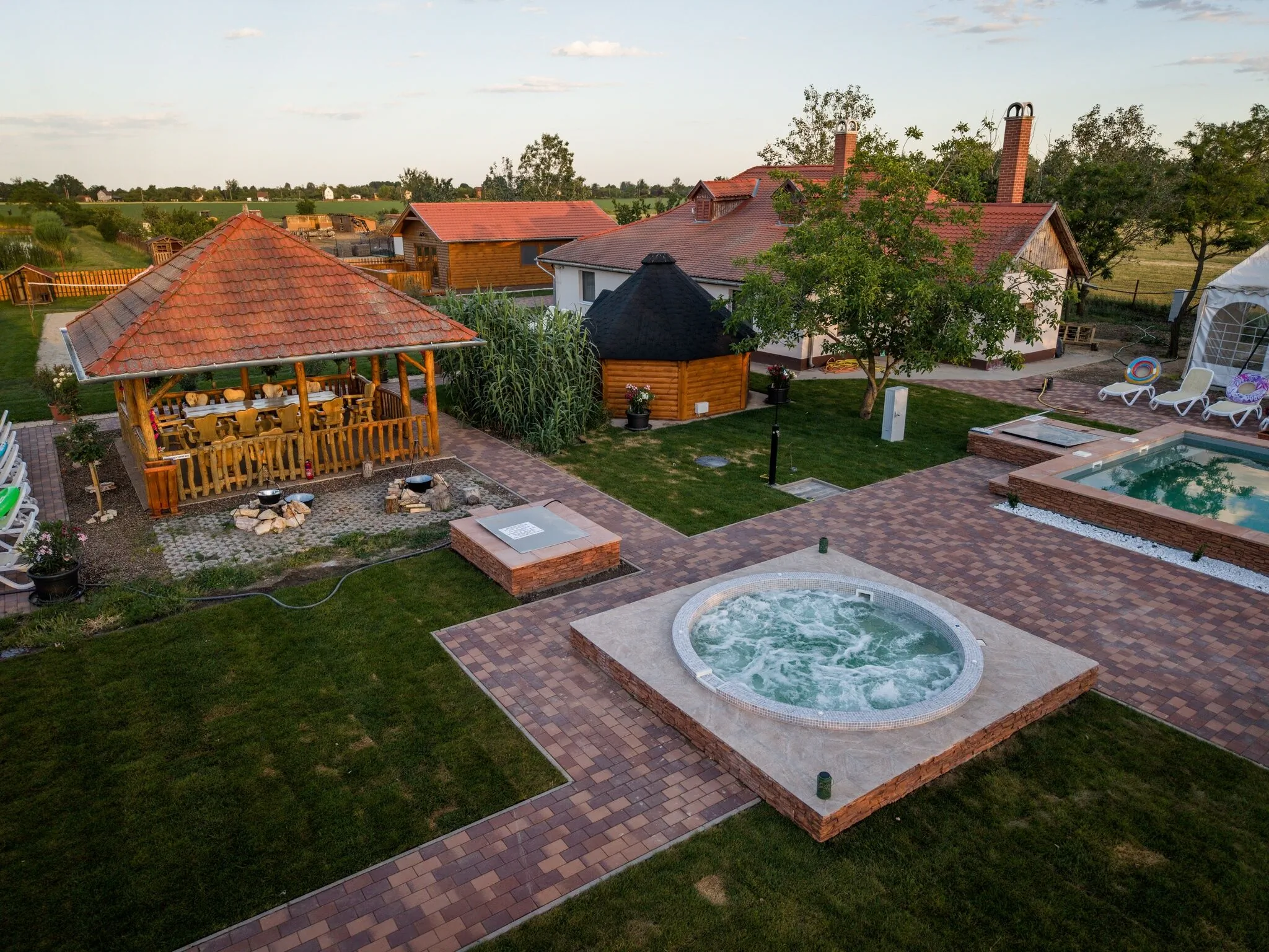 Atlantisz Pihenőpark és Halásztanya Mezőtúr