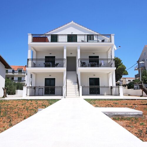 Apartments Lucich Srima ★★★★ 2