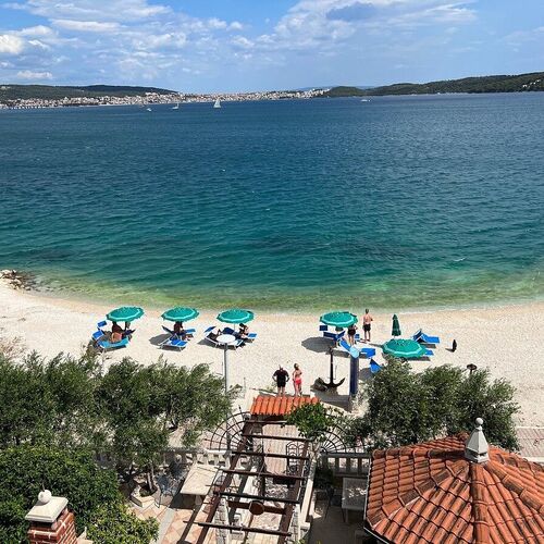 Hotel Villa Segetski dvori - Tradition since 1964 Seget Donji ★★★ 3