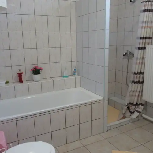 Gitta Apartman Lesenceistvánd 005 kép