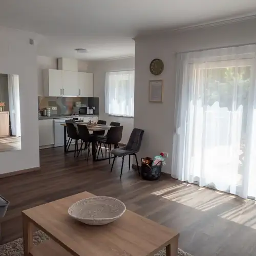 Pipi és Papi Vendégház Kiskunlacháza 006 kép
