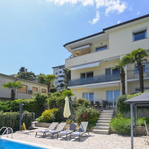 Apartment Grozić A2 Opatija ★★★★ 3
