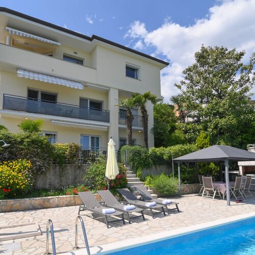 Apartment Grozić A1 Opatija