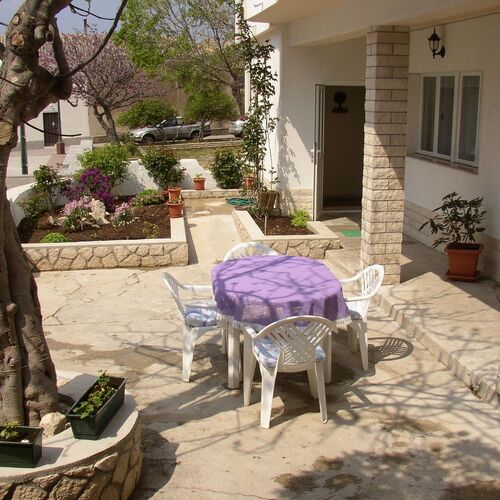 Apartment Luca Povljana  4