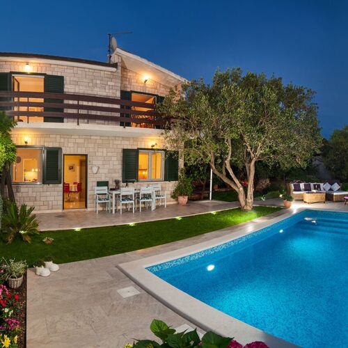 House Lucmar Rogoznica  2