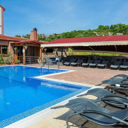 Apartments Brano Novalja