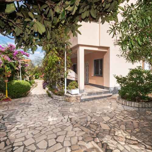 Apartments Sara Rogoznica