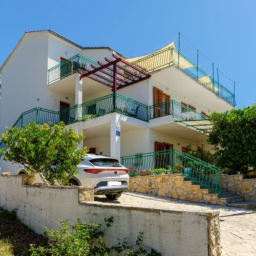 Apartments Josip Ivan Dolac II  2