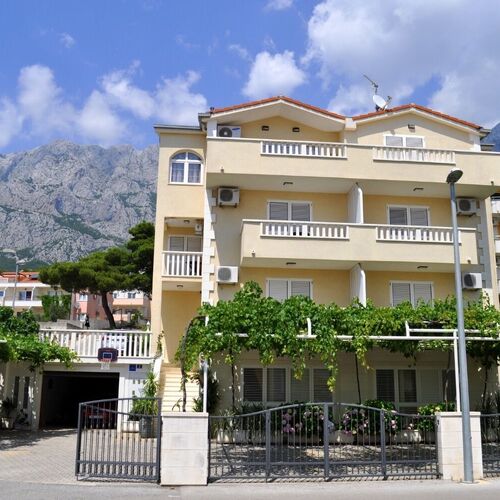 Apartments Ivi Makarska  3