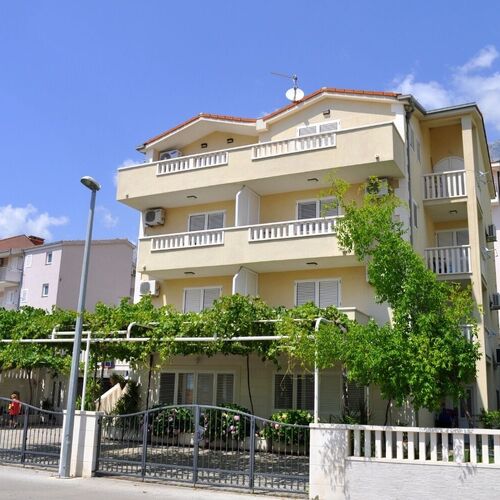 Apartments Ivi Makarska  2