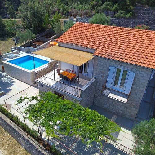 House Tonko Postira  3