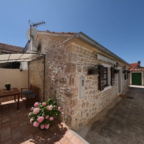 House Cirrus Sukosan II