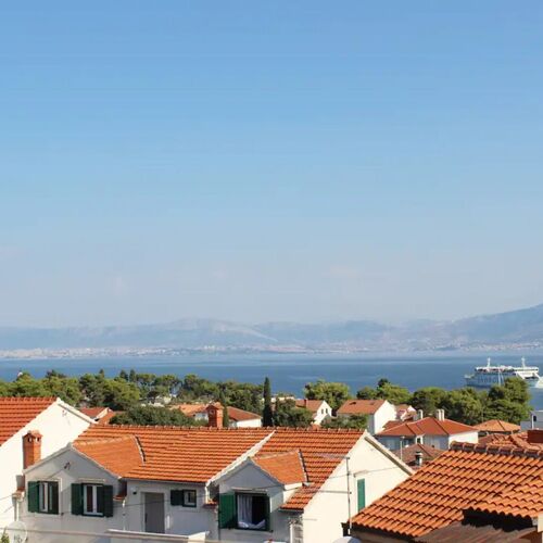 Apartments Lucia Supetar