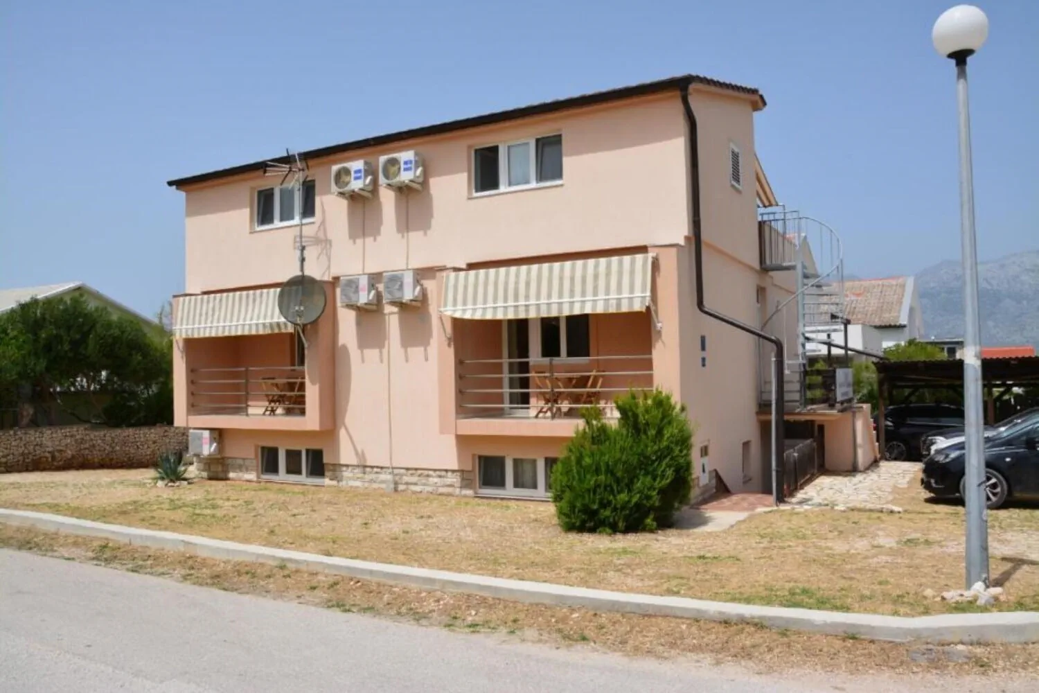 Apartments Rina Razanac