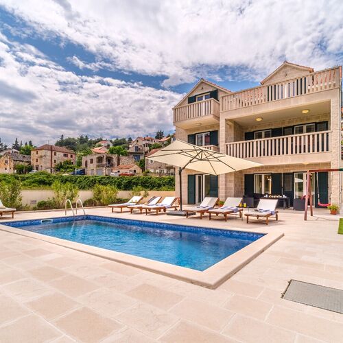 House Villa Gold Splitska  3