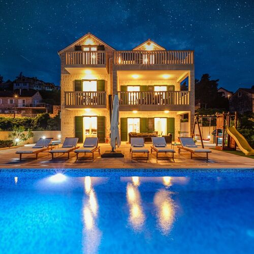 House Villa Gold Splitska  2