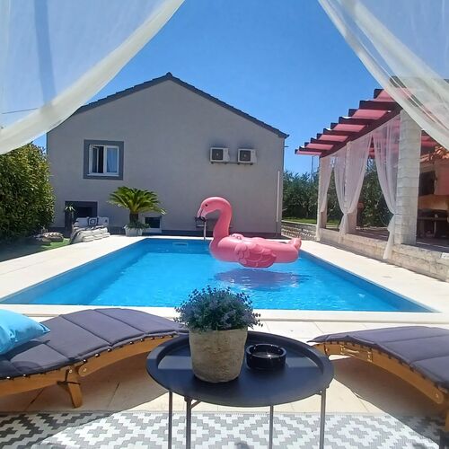 House Matenda house Solin  2