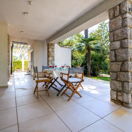 Apartment Fana Njivice II