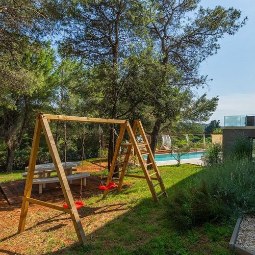 Villa Black and White Pula