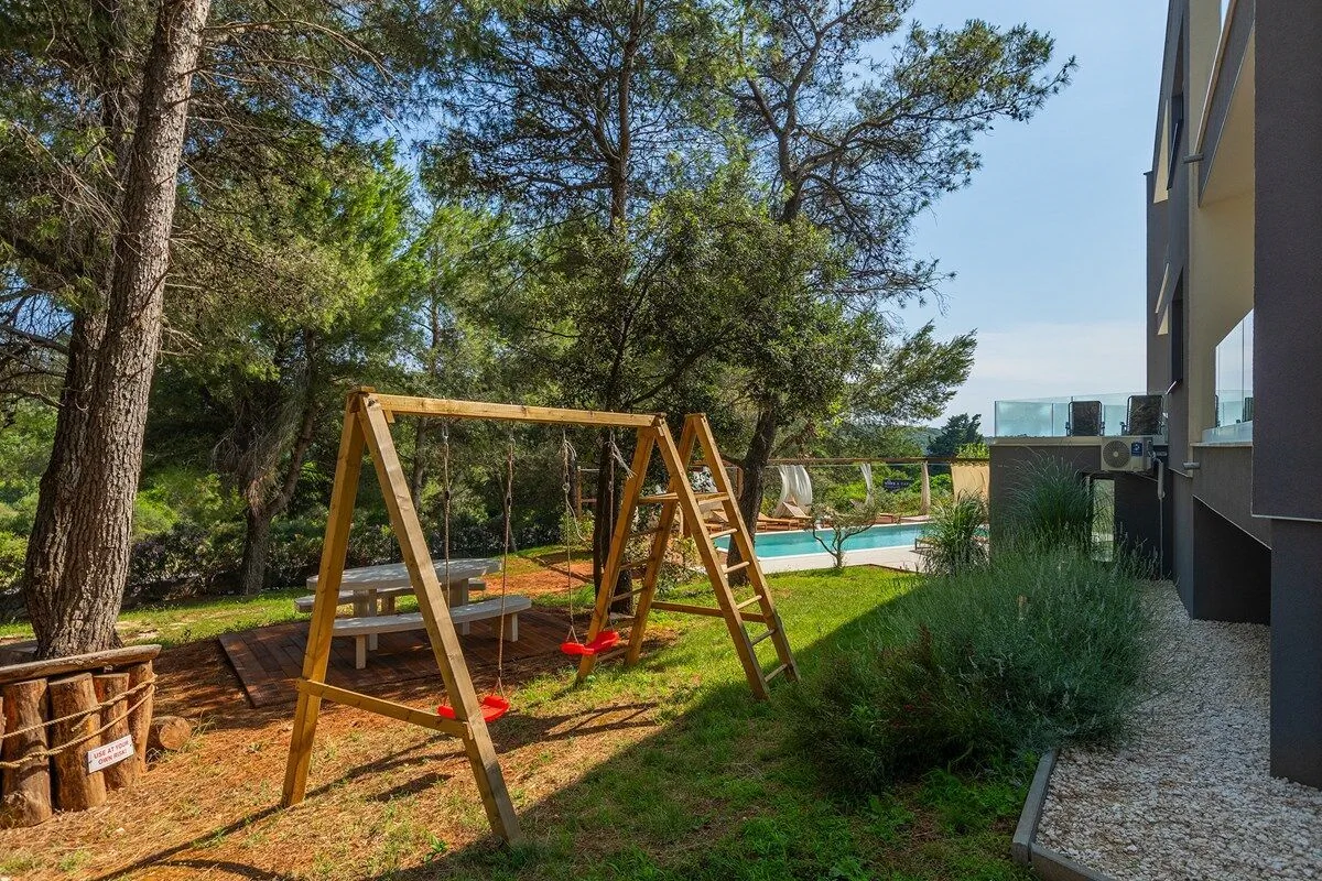 Villa Black and White Pula