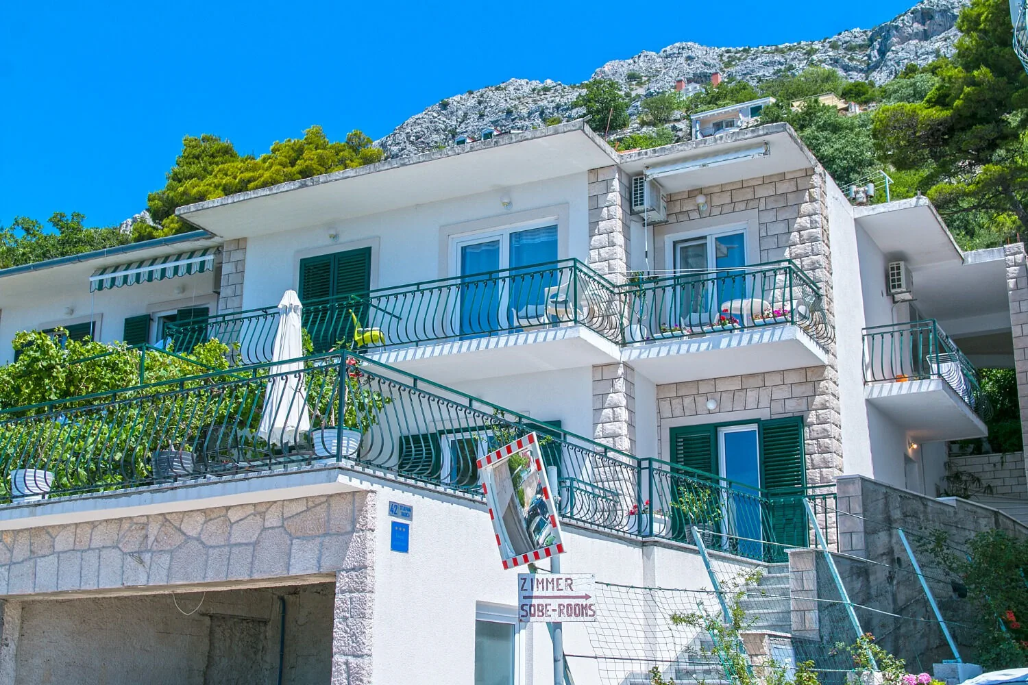 Apartments Robert Brela