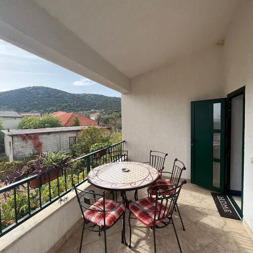 Apartments Luna Vinisce  2