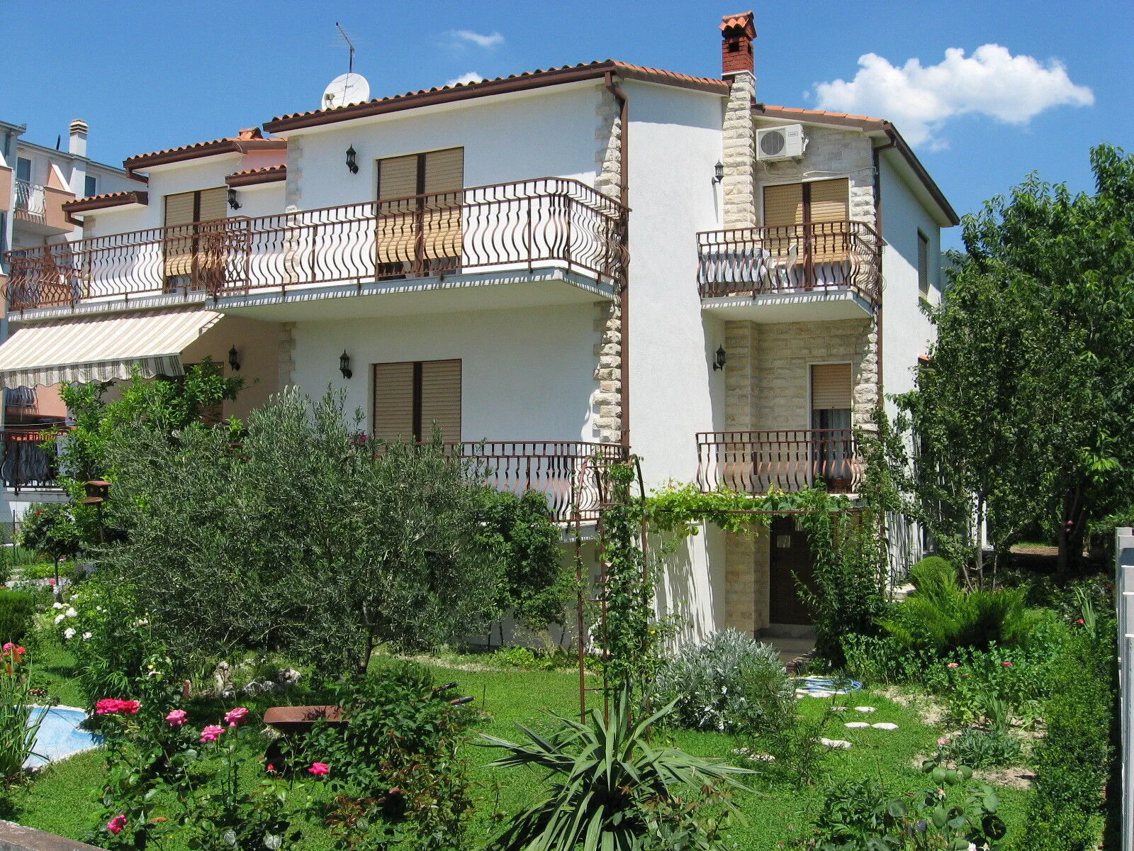 Apartments Božana Kastel Luksic