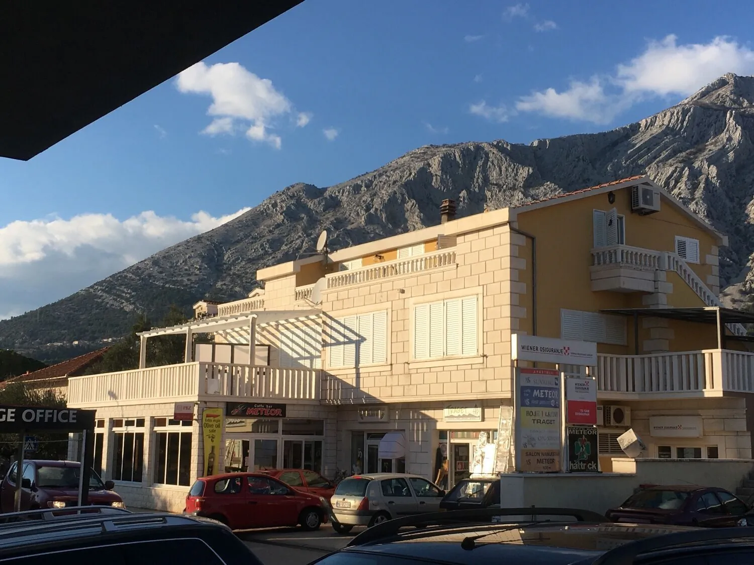 Apartments Dami Orebic