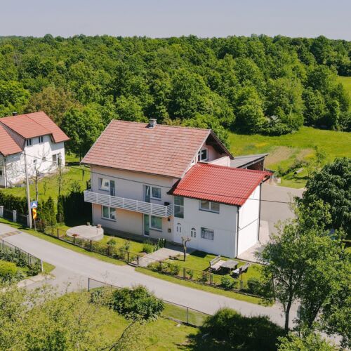 Apartmanok Parkolóhellyel Lipovača, Plitvice - 17657 Lipovača