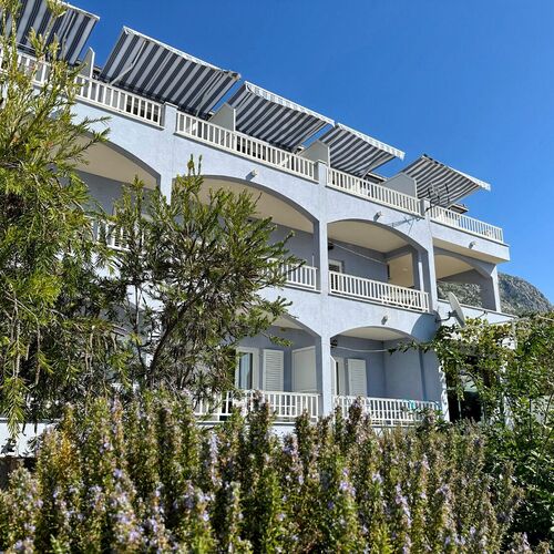 Apartments Mira Zaostrog  3