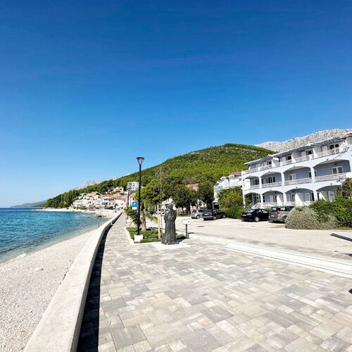 Apartments Mira Zaostrog